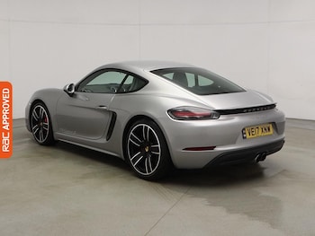 Used Porsche 718 Cayman 2017 for sale - 76119901: Photo 4