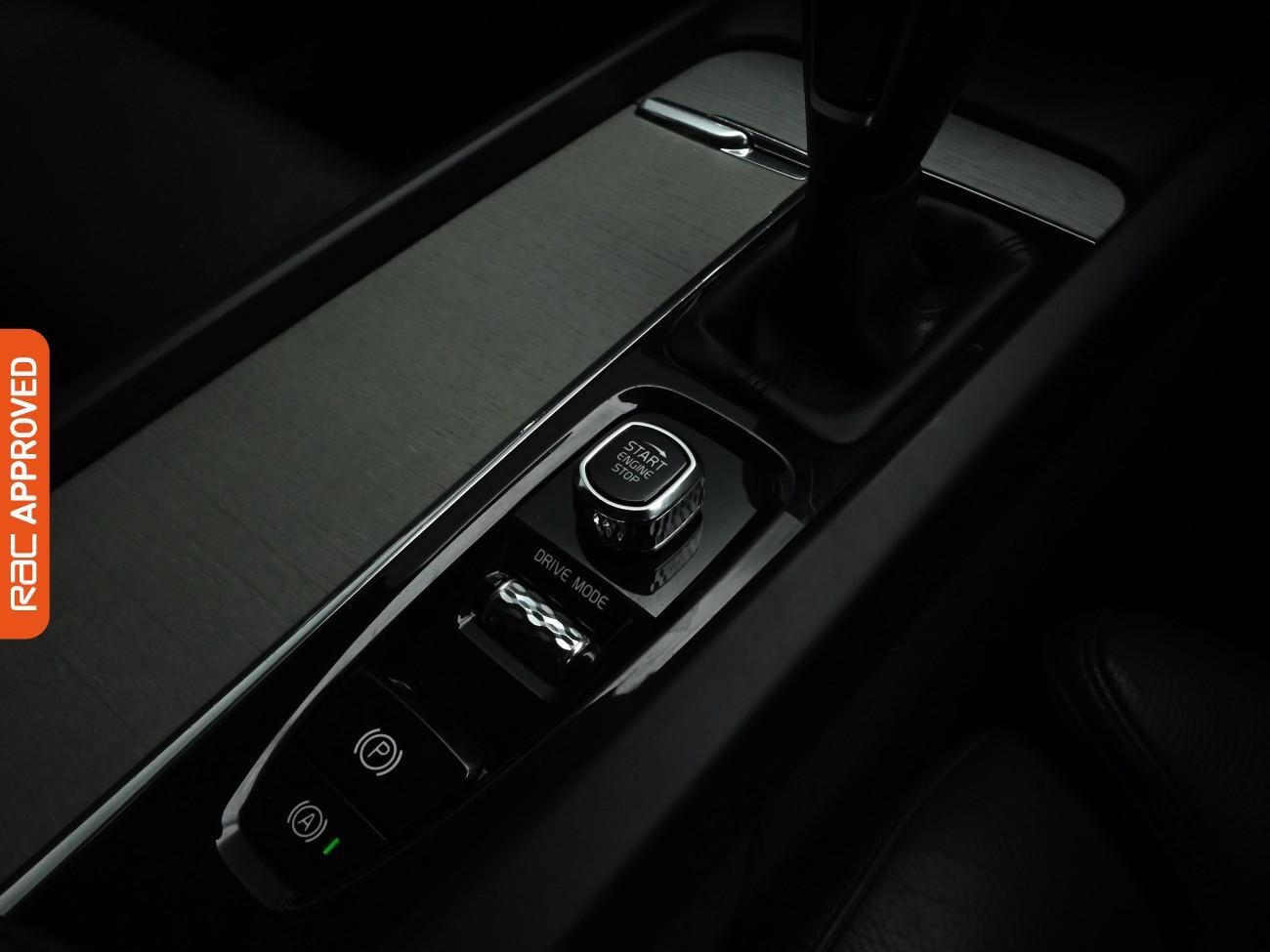 Used Volvo V60 2019 for sale - 77535419: Photo 21