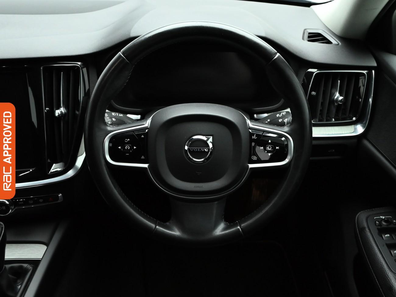 Used Volvo V60 2019 for sale - 77535419: Photo 9