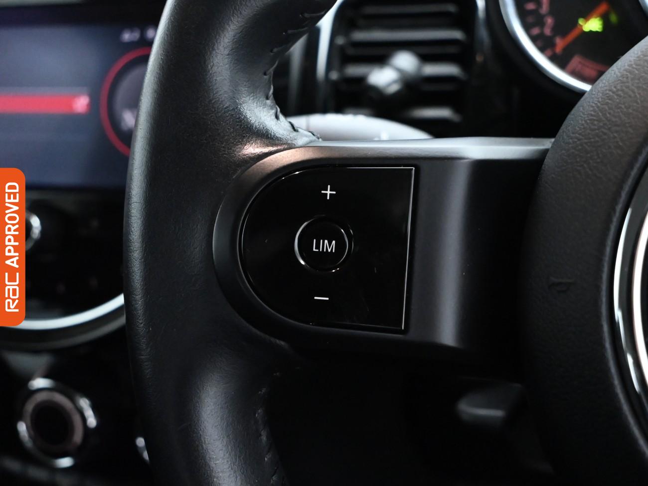 Used MINI Hatch 2021 for sale - 76782898: Photo 17