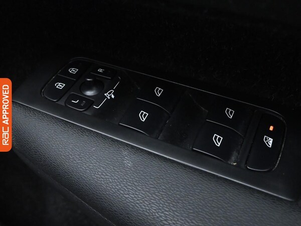Used Volvo XC40 2020 for sale - 76088346: Photo 23