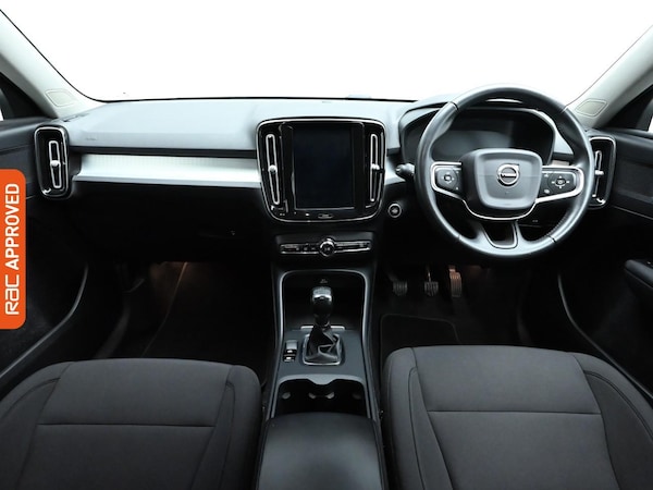 Used Volvo XC40 2020 for sale - 76088346: Photo 2