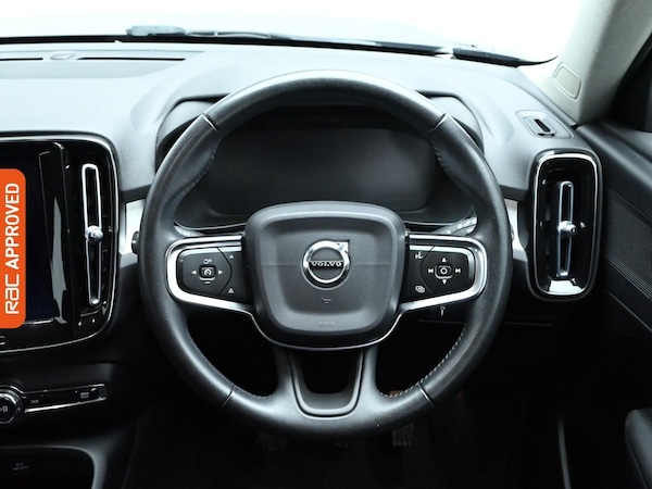 Used Volvo XC40 2020 for sale - 76088346: Photo 9
