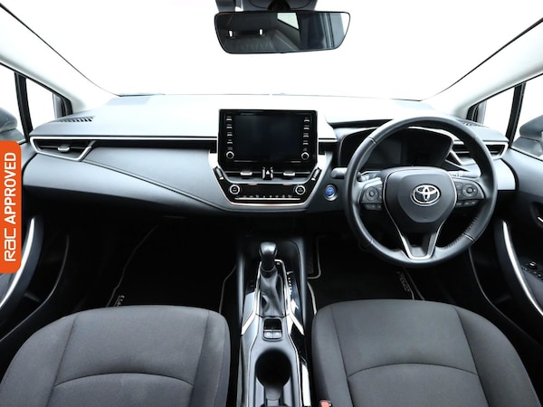 Used Toyota Corolla 2020 for sale - 76224722: Photo 2