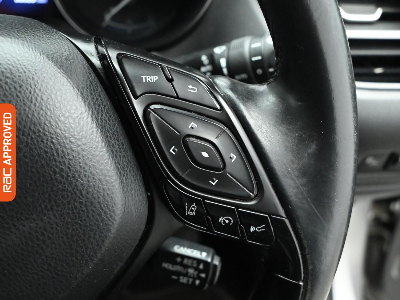 Used Toyota C-HR 2018 for sale - 76909620: Photo 22