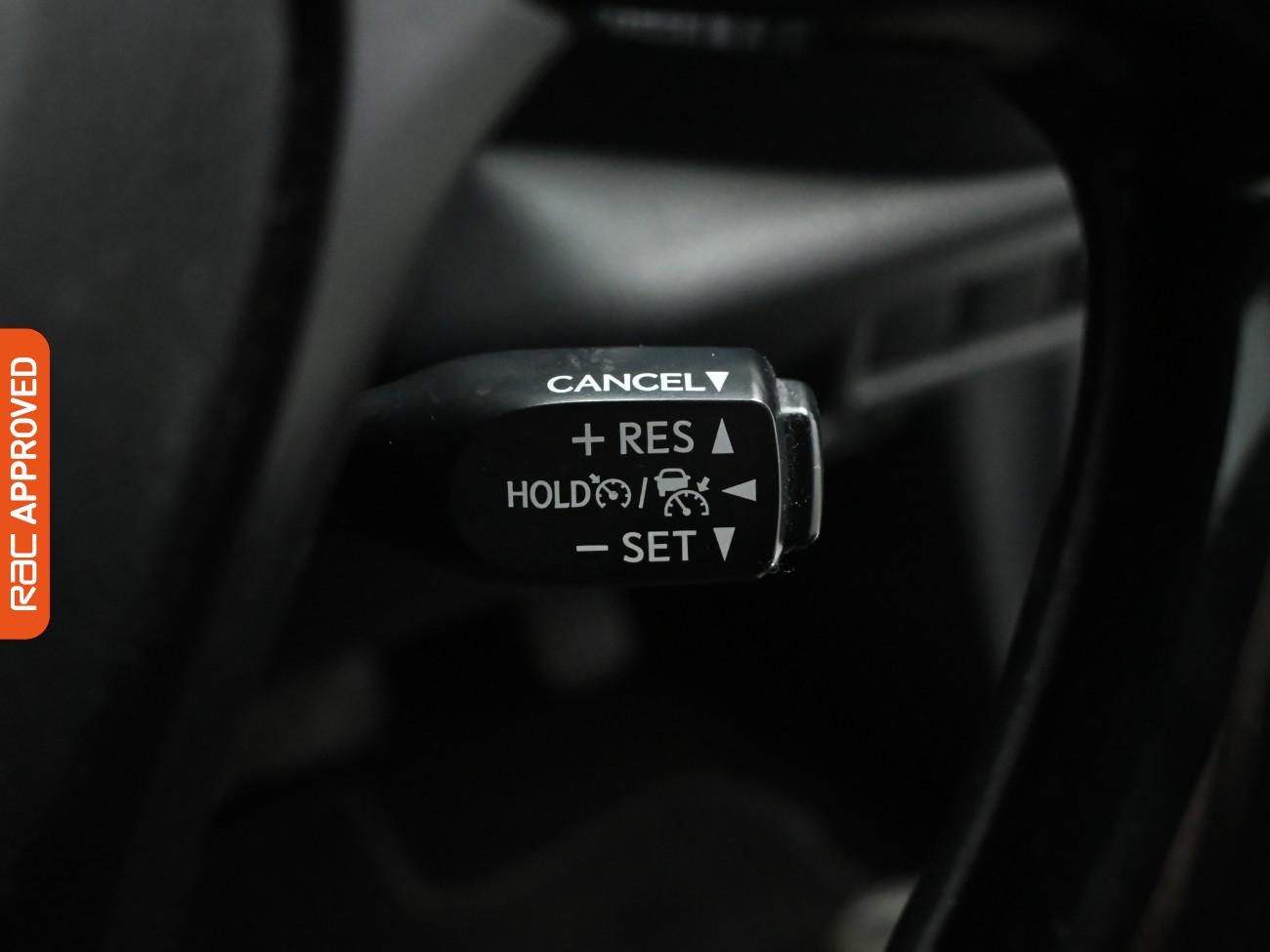 Used Toyota C-HR 2018 for sale - 76909620: Photo 23