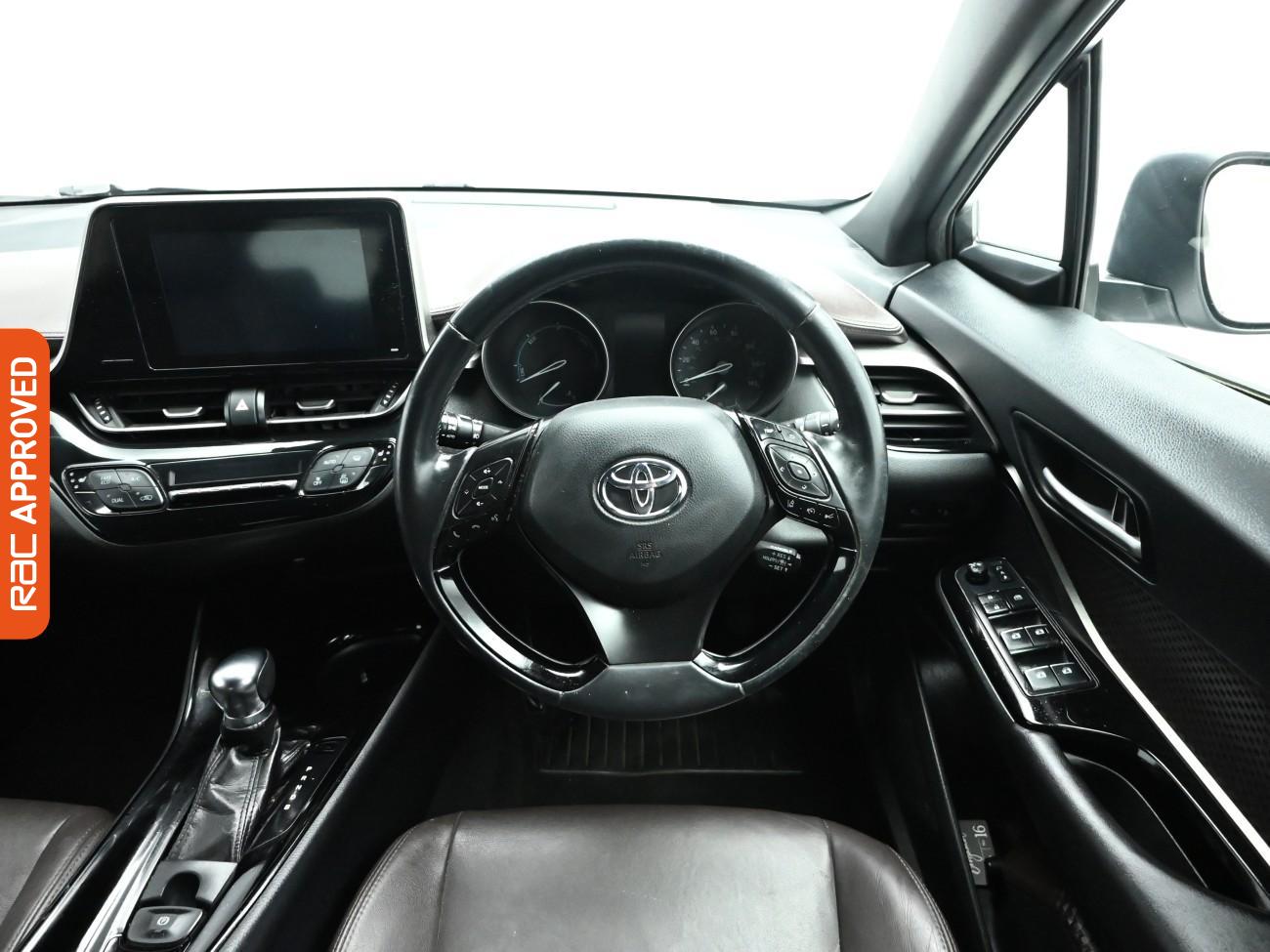 Used Toyota C-HR 2018 for sale - 76909620: Photo 9