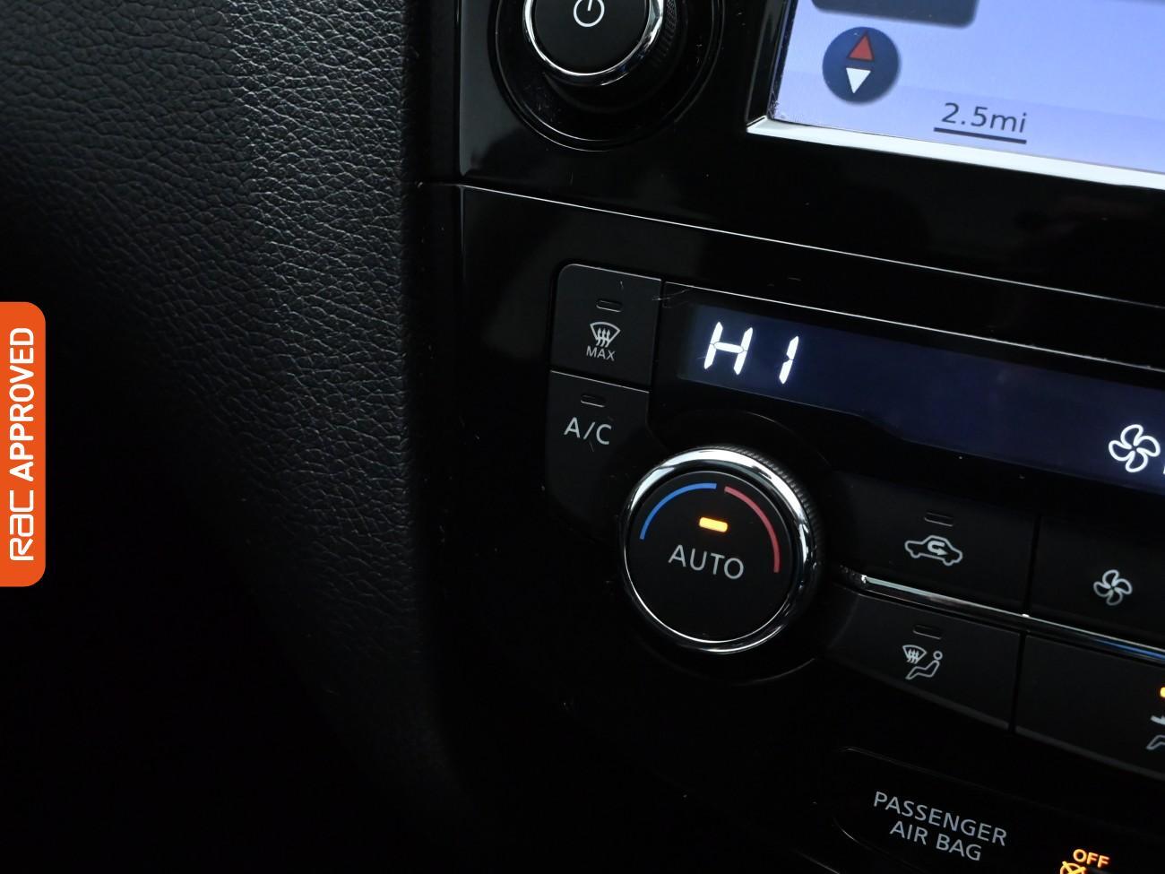 Used Nissan Qashqai 2015 for sale - 76065171: Photo 15