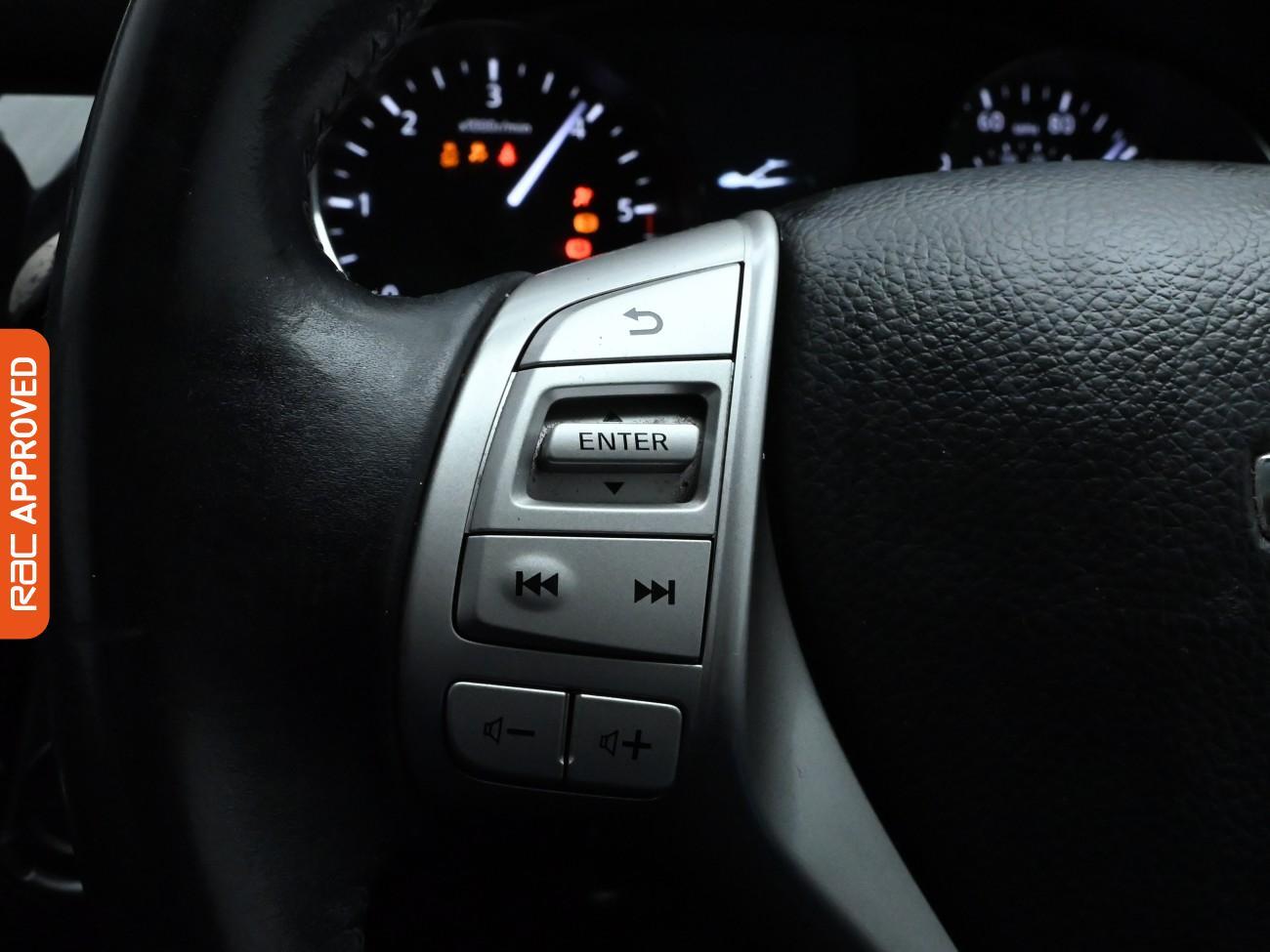 Used Nissan Qashqai 2015 for sale - 76065171: Photo 23