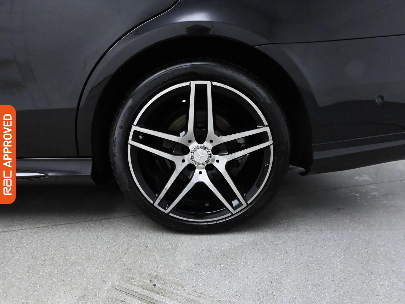 Used Mercedes-Benz E Class 2016 for sale - 76438884: Photo 14