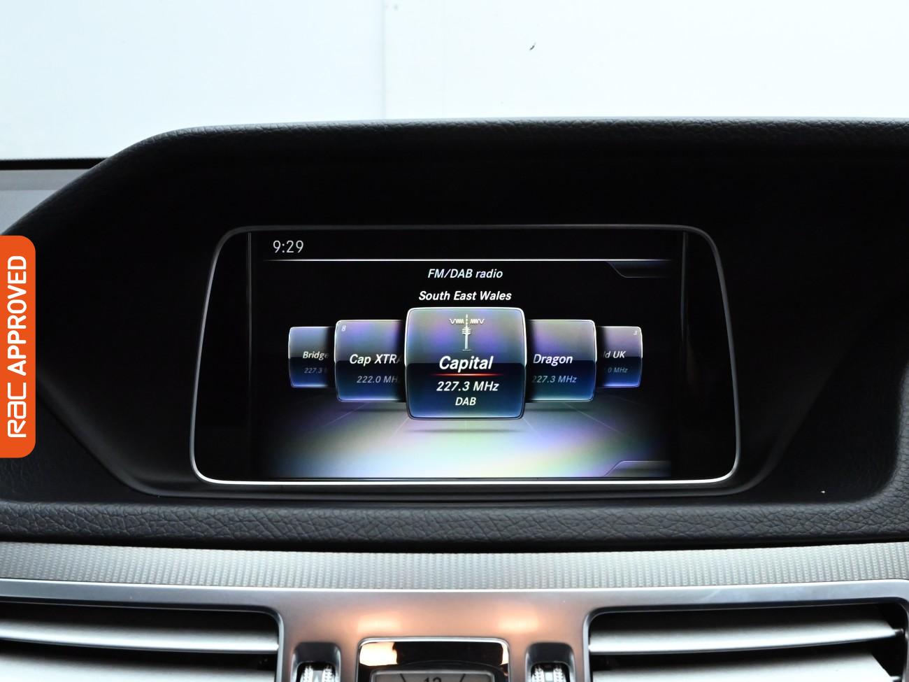 Used Mercedes-Benz E Class 2016 for sale - 76438884: Photo 3