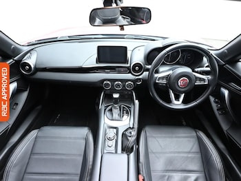 Used Fiat 124 Spider 2018 for sale - 75390902: Photo