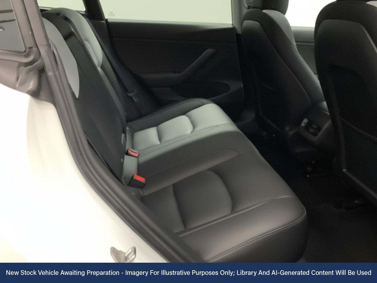 Used Tesla Model 3 2021 for sale - 76805330: Photo 5