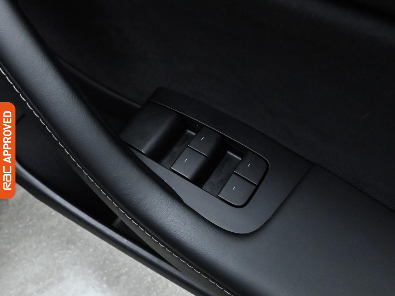 Used Tesla Model 3 2021 for sale - 75918374: Photo 28