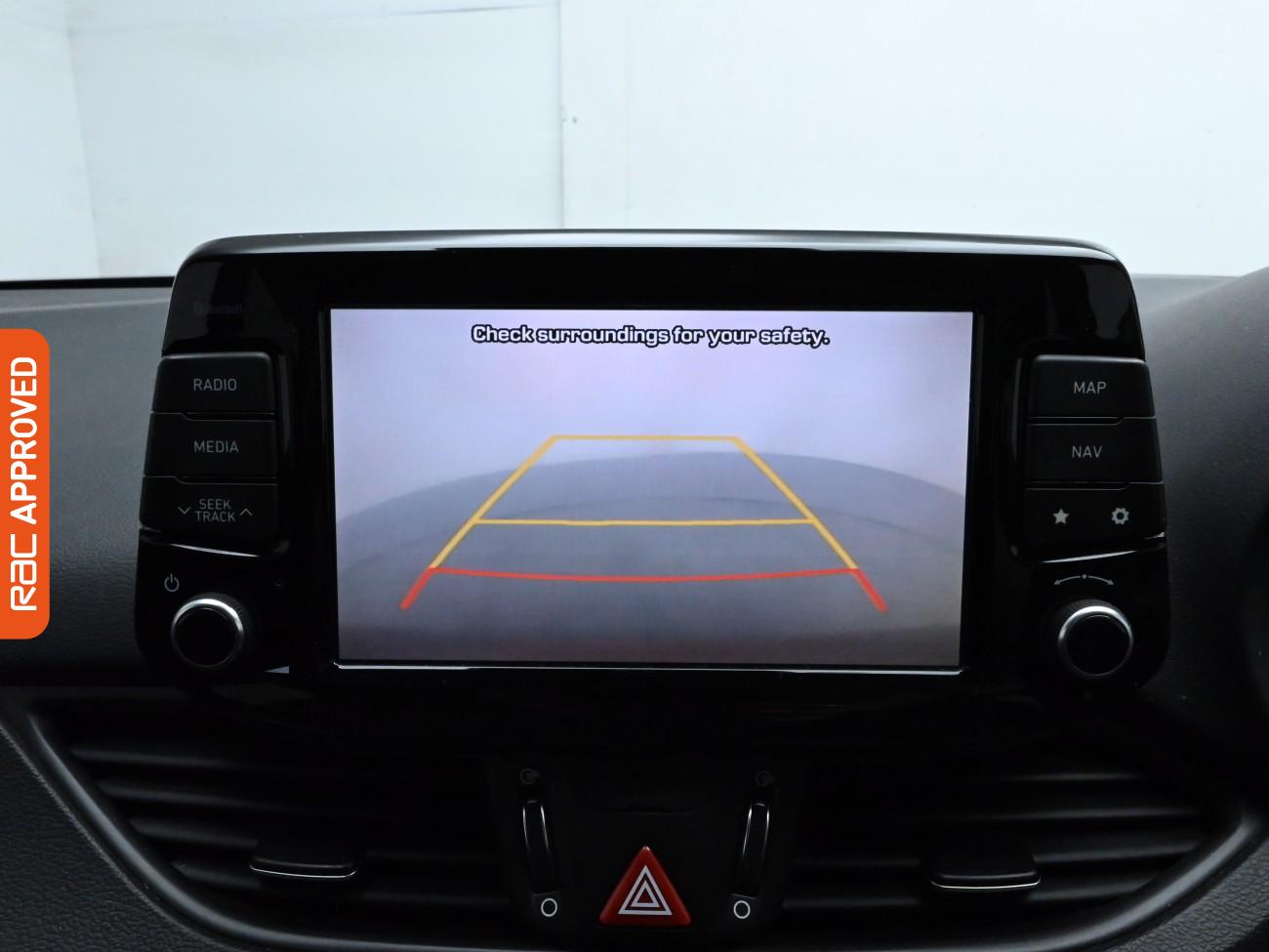 Used Hyundai i30 2018 for sale - 76036815: Photo 14