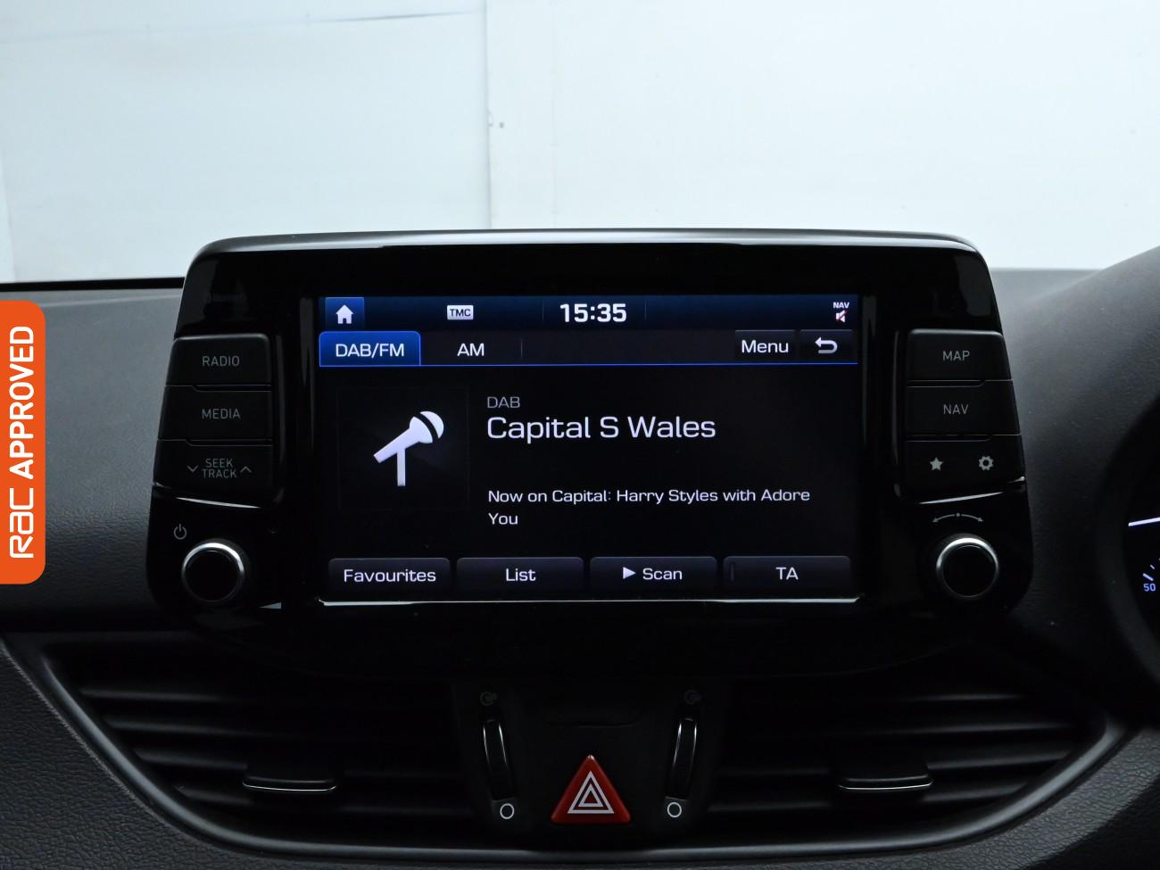 Used Hyundai i30 2018 for sale - 76036815: Photo 16