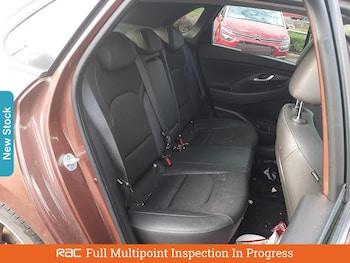 Used Hyundai i30 2018 for sale - 76036815: Photo