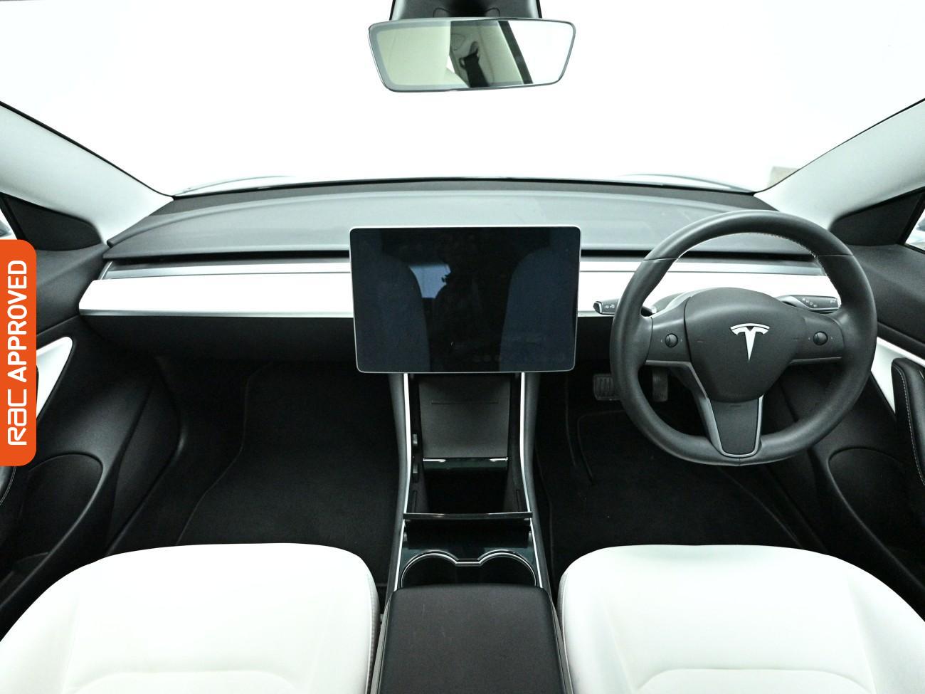 Used Tesla Model 3 2019 for sale - 78043469: Photo 2