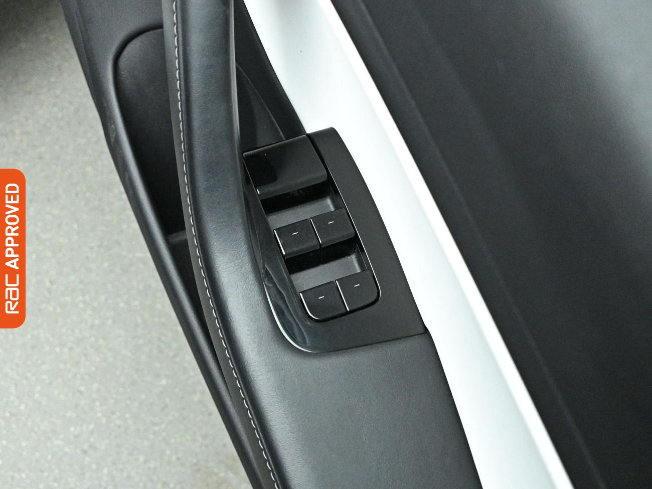 Used Tesla Model 3 2019 for sale - 78043469: Photo 25