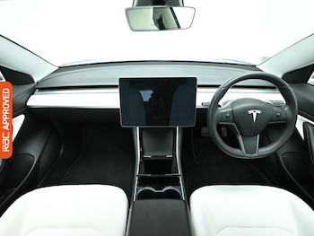 Used Tesla Model 3 2019 for sale - 78043469: Photo