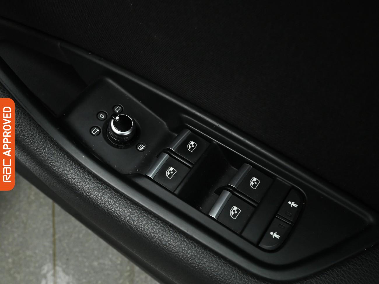 Used Audi A4 2017 for sale - 77571095: Photo 24