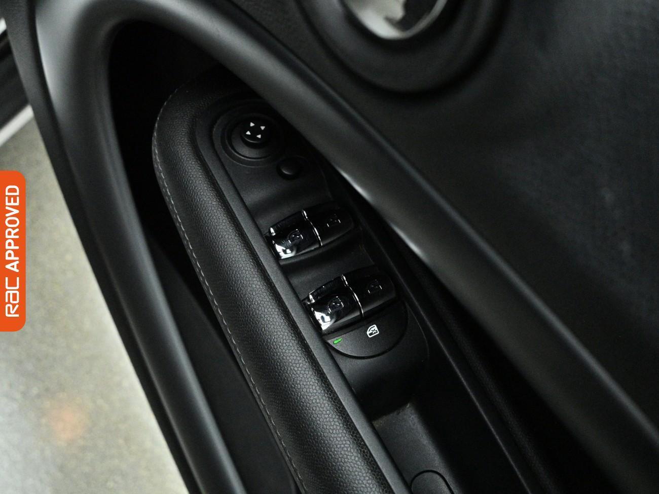 Used MINI Countryman 2016 for sale - 78105099: Photo 22