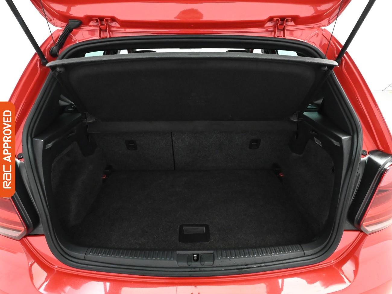 Used Volkswagen Polo 2017 for sale - 77680104: Photo 25