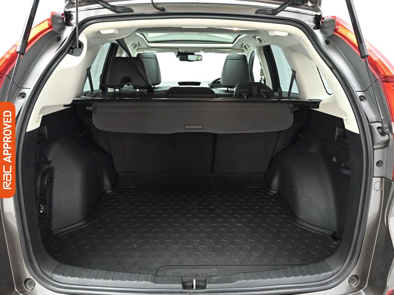 Used Honda CR-V 2018 for sale - 78029570: Photo 28