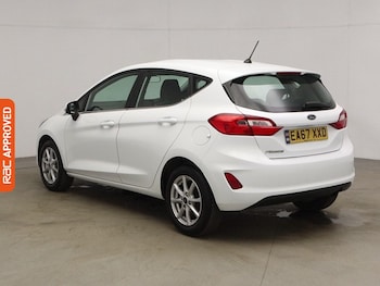 Used Ford Fiesta 2017 for sale - 79136576: Photo