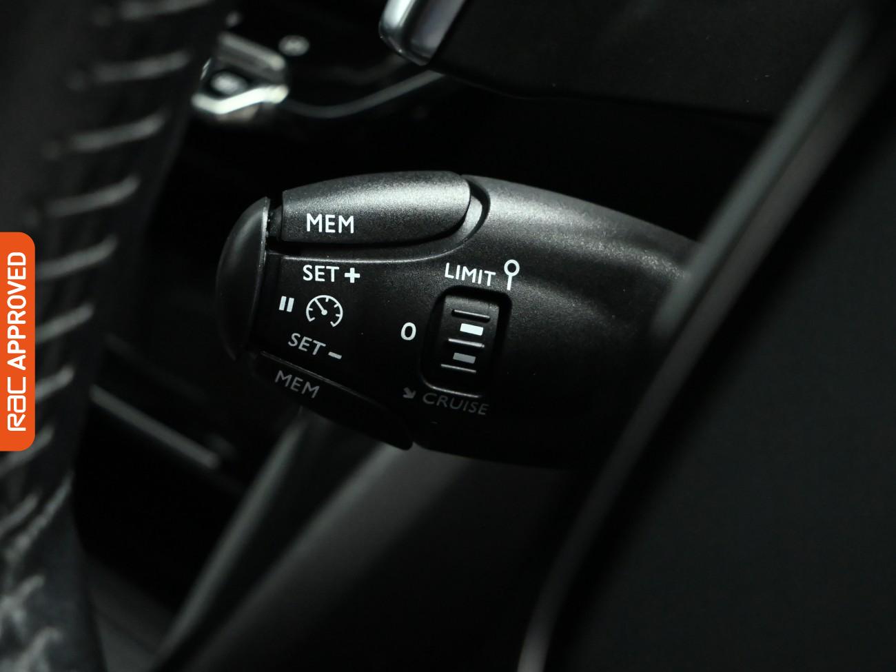 Used Peugeot 2008 2020 for sale - 76820107: Photo 23