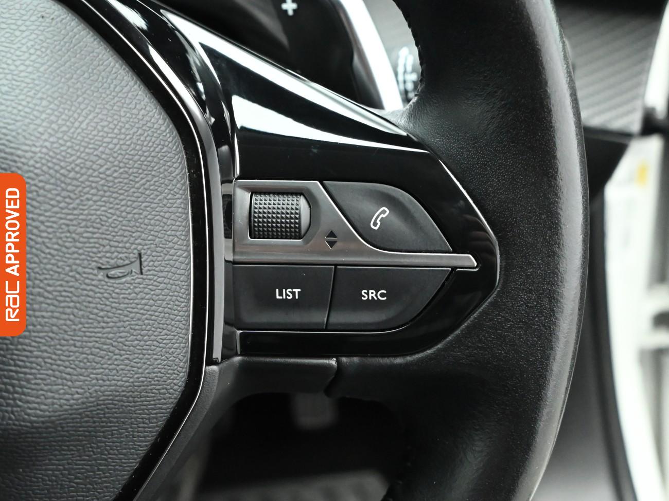 Used Peugeot 2008 2020 for sale - 76820107: Photo 25