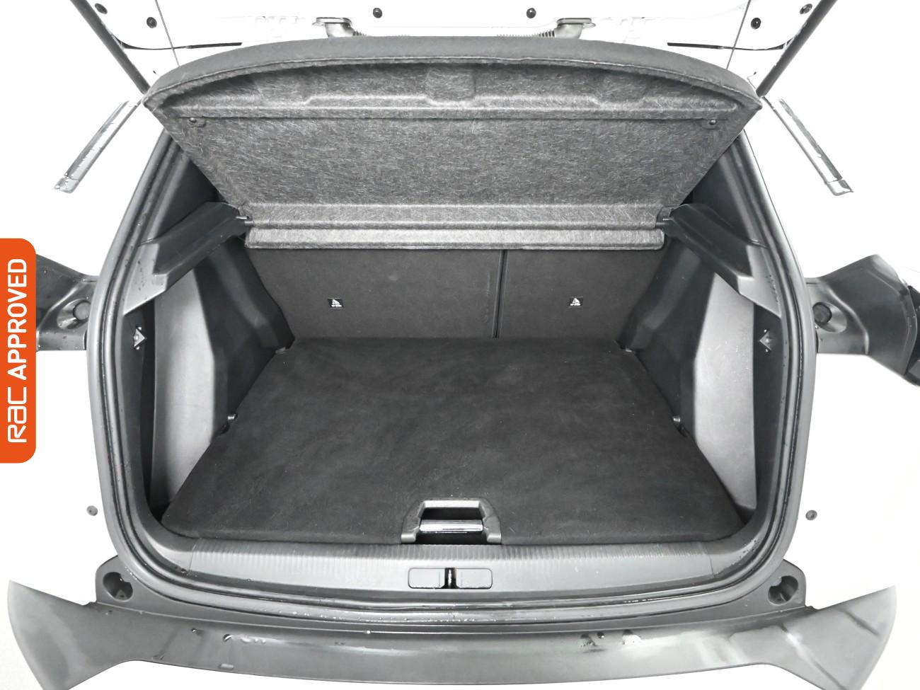 Used Peugeot 2008 2020 for sale - 76820107: Photo 28