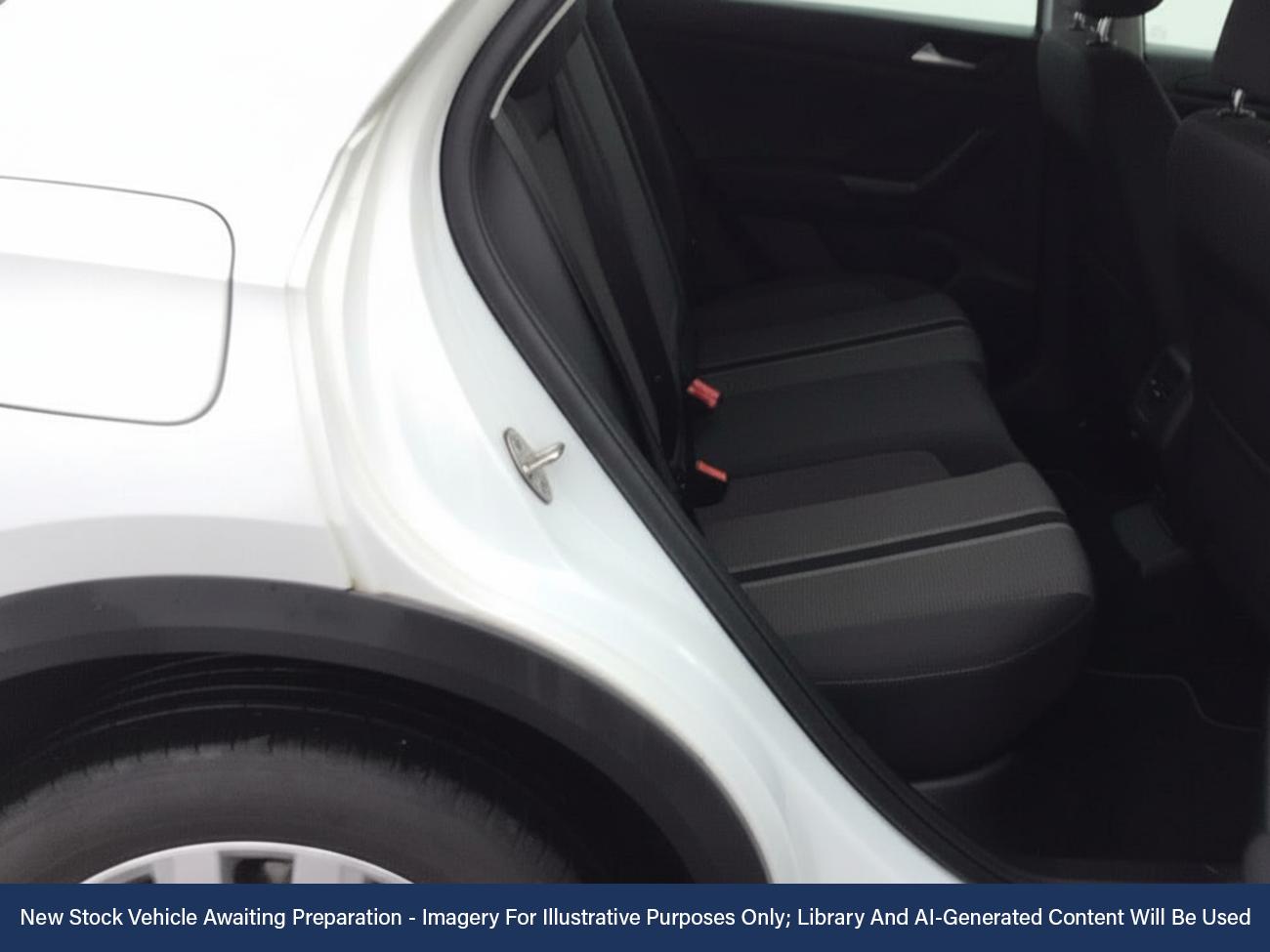 Used Volkswagen T-Roc 2019 for sale - 76929189: Photo 4