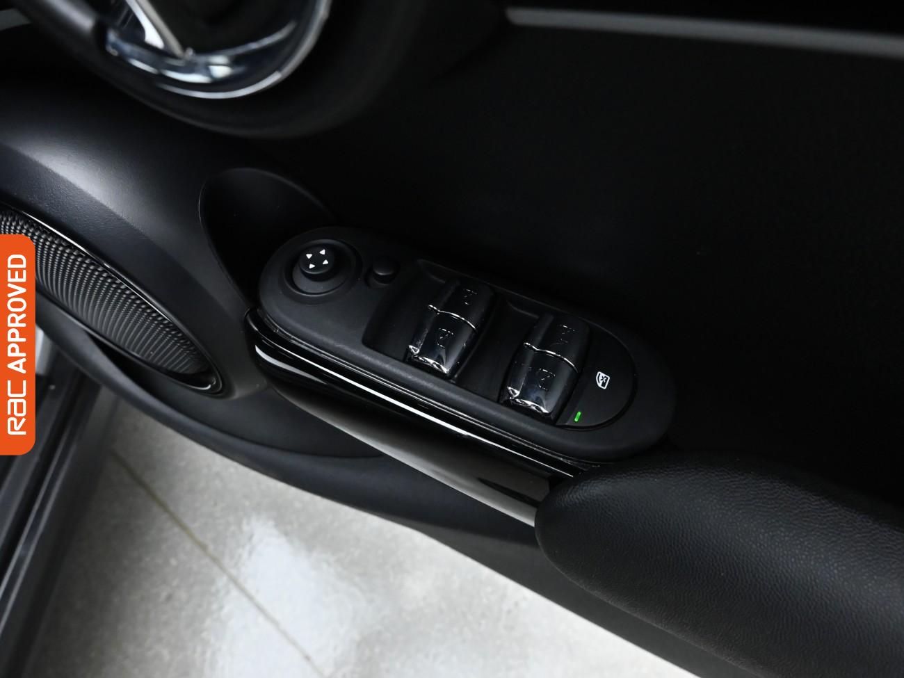 Used MINI Hatch 2021 for sale - 76274815: Photo 24