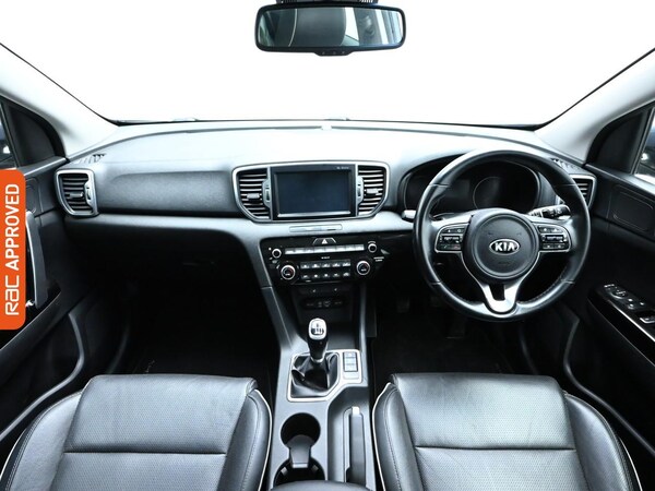 Used Kia Sportage 2017 for sale - 76182118: Photo 2