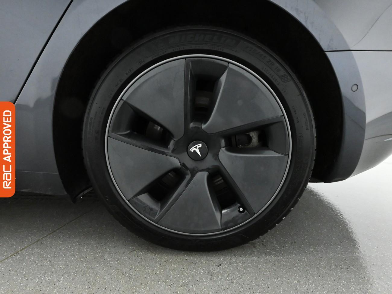 Used Tesla Model 3 2021 for sale - 76845525: Photo 16