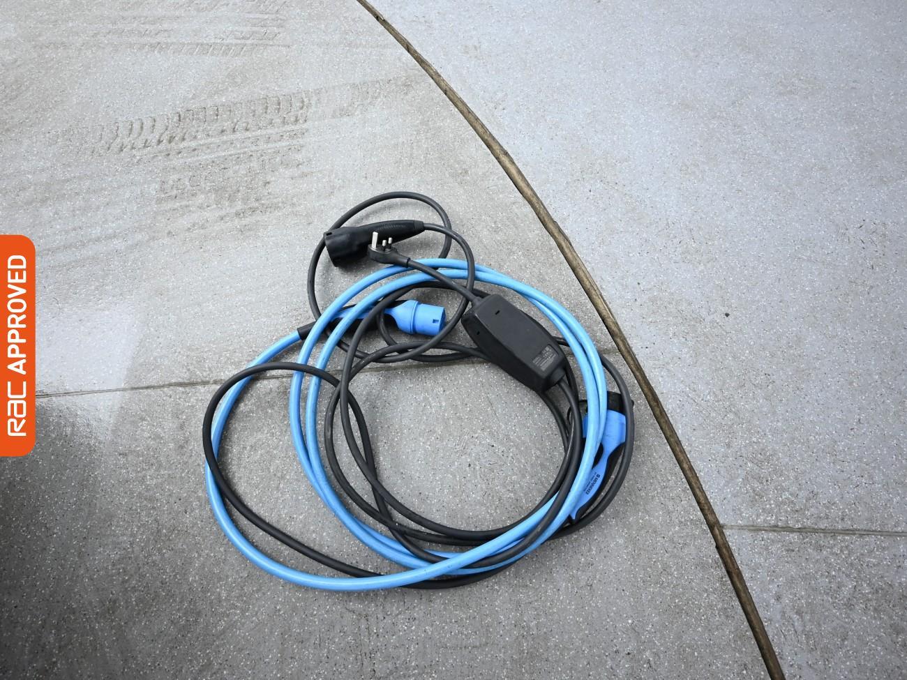 Used Tesla Model 3 2021 for sale - 76685758: Photo 16