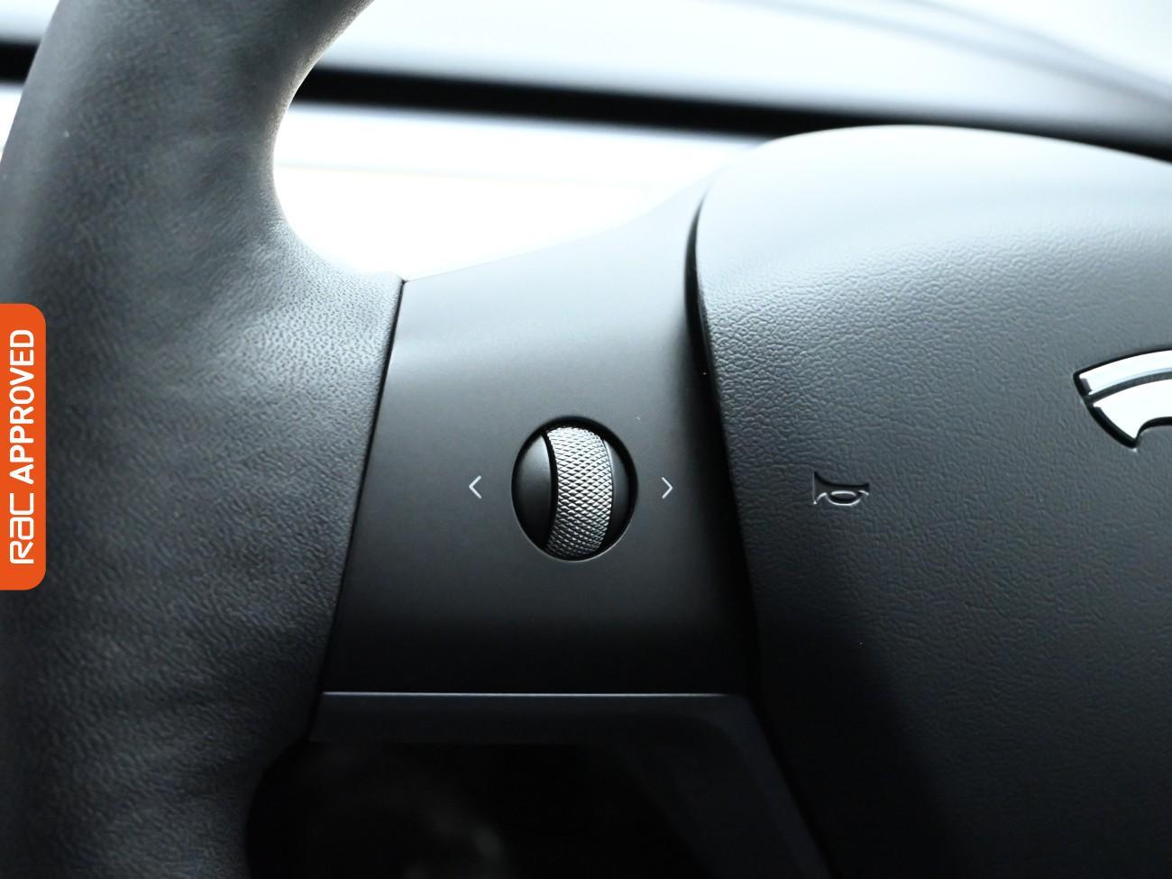 Used Tesla Model 3 2021 for sale - 76685758: Photo 26