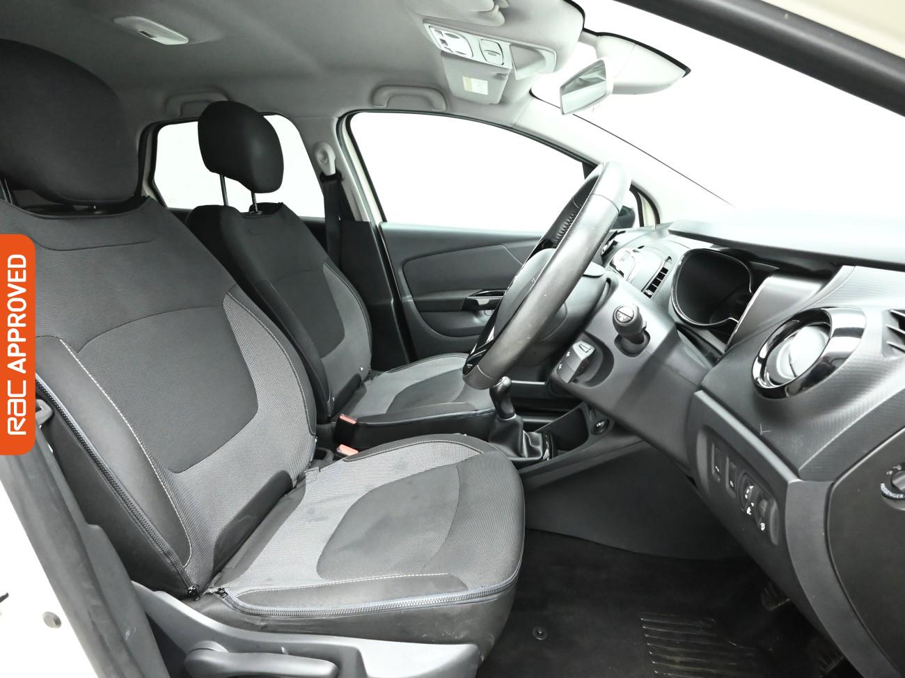 Used Renault Captur 2016 for sale - 77415253: Photo 12