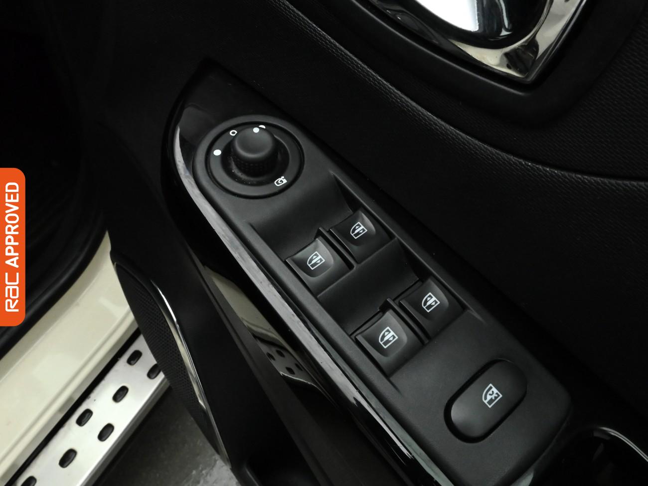 Used Renault Captur 2016 for sale - 77415253: Photo 27