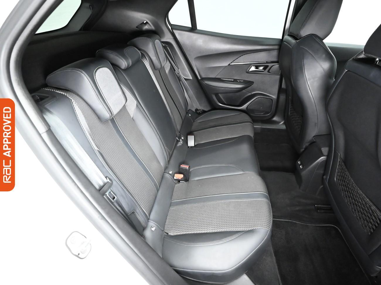 Used Peugeot E-2008 2021 for sale - 76723914: Photo 15