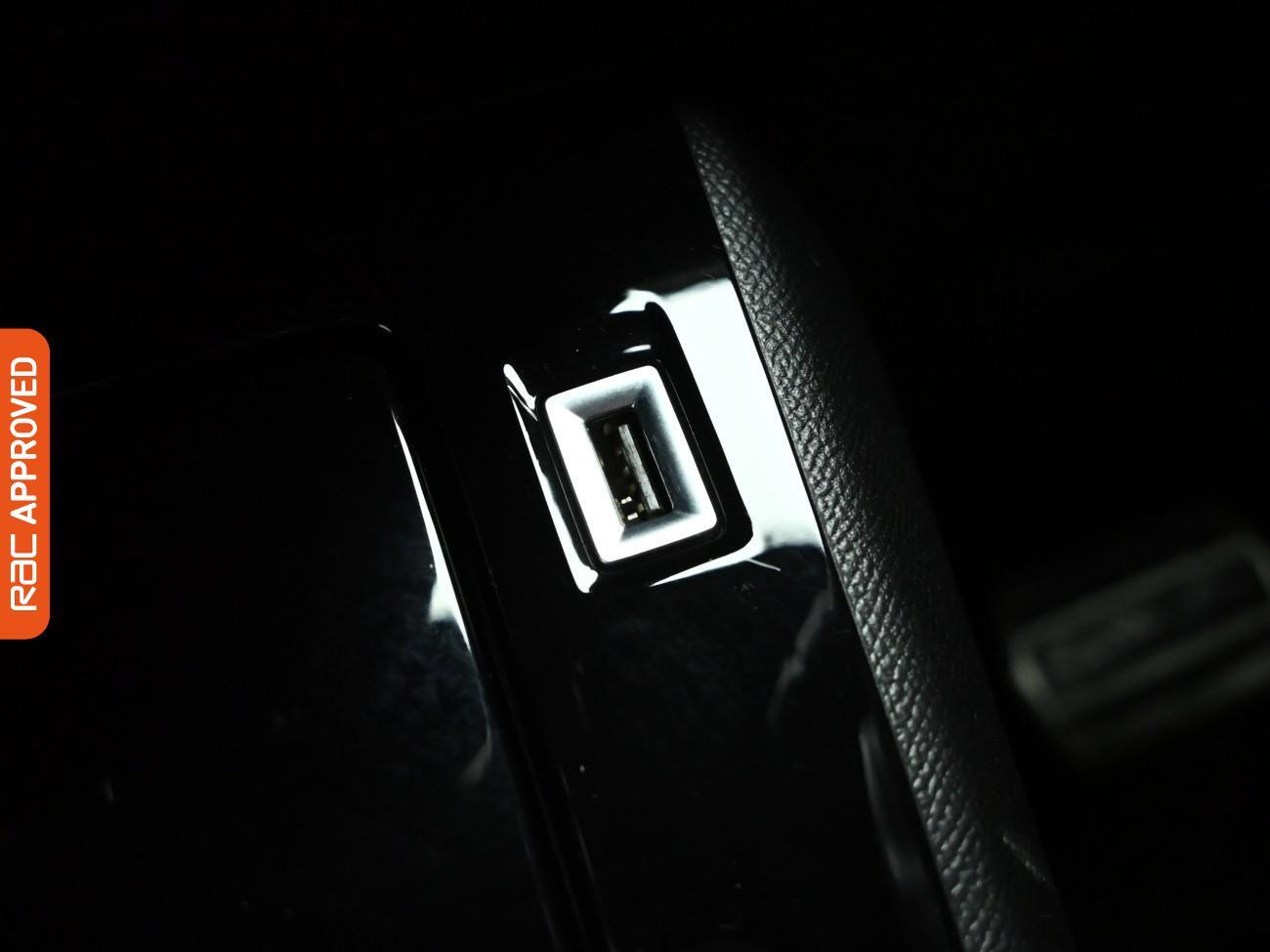 Used Peugeot E-2008 2021 for sale - 76723914: Photo 24