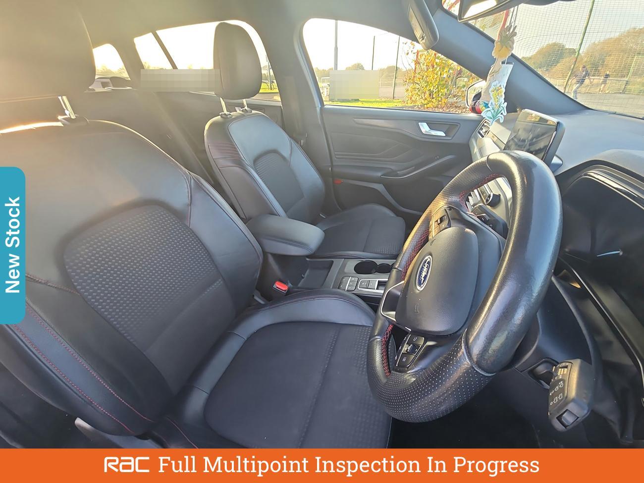Used Ford Focus 2020 for sale - 76330631: Photo 3