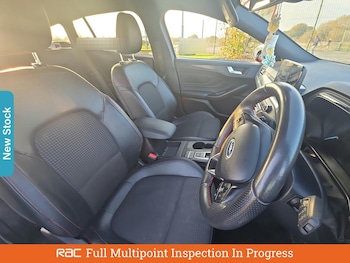 Used Ford Focus 2020 for sale - 76330631: Photo
