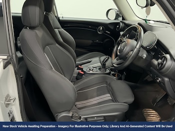 Used MINI Electric Hatch 2022 for sale - 76916338: Photo