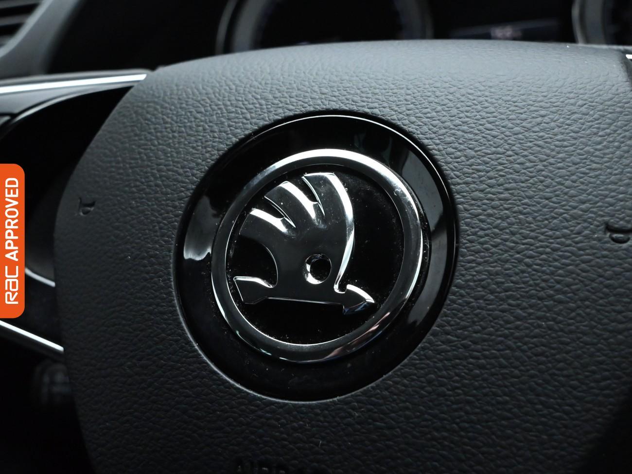 Used Skoda Superb 2021 for sale - 76334373: Photo 21