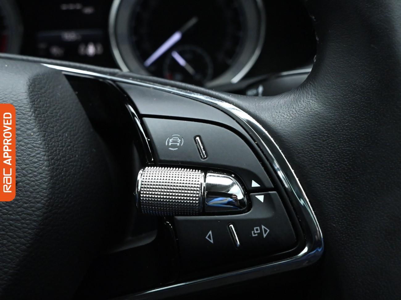 Used Skoda Superb 2021 for sale - 76334373: Photo 22