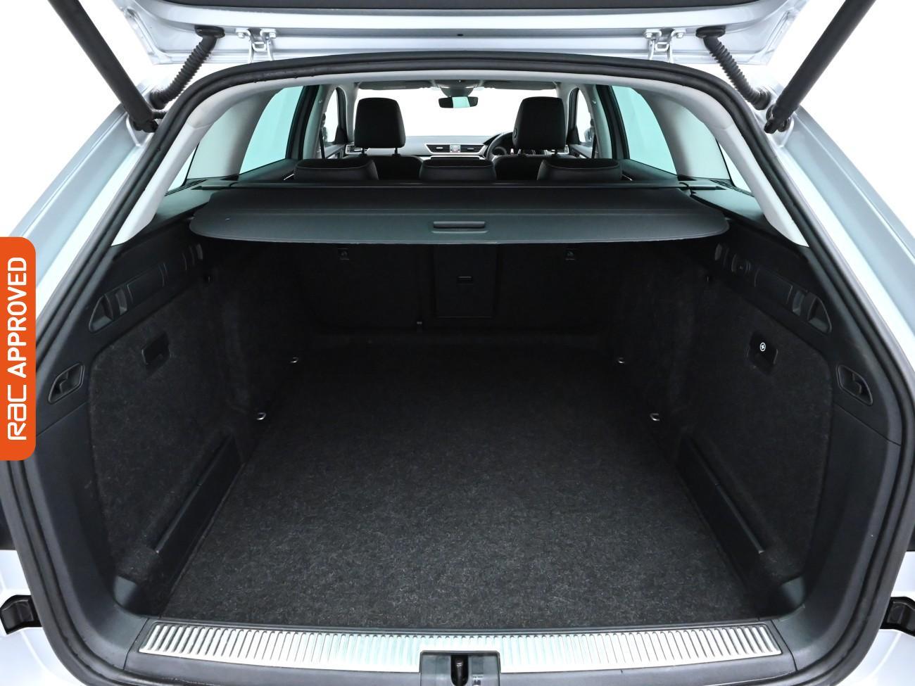 Used Skoda Superb 2021 for sale - 76334373: Photo 28