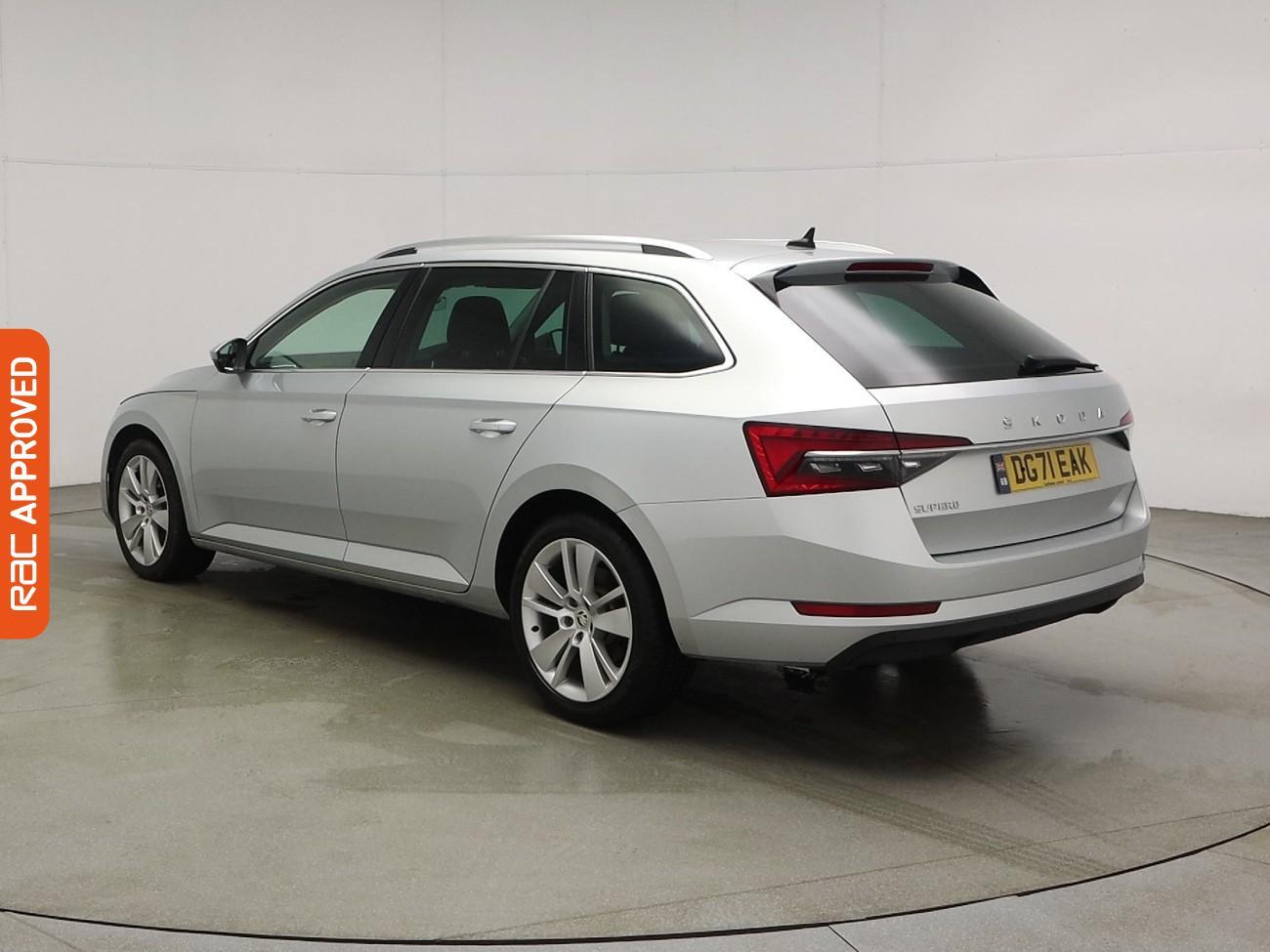 Used Skoda Superb 2021 for sale - 76334373: Photo 4