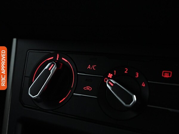 Used Volkswagen Polo 2021 for sale - 76230731: Photo 18